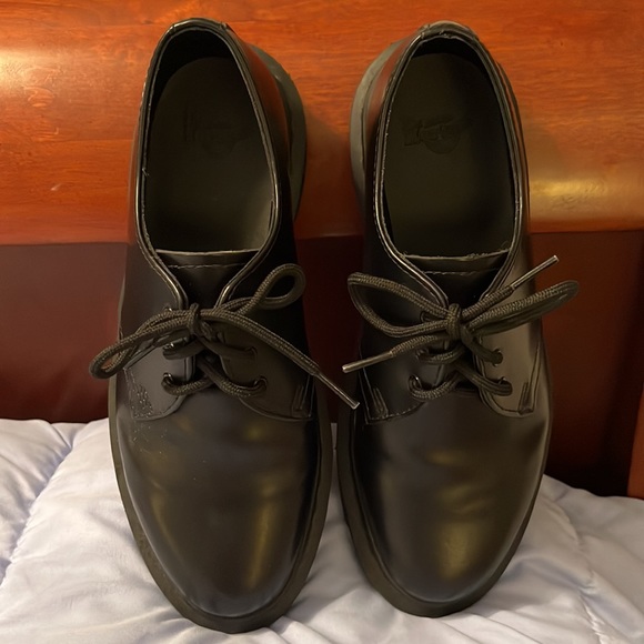 New Women’s Dr. Marten’s 1461 Mono Smooth Leather Oxford Shoes - Picture 5 of 11